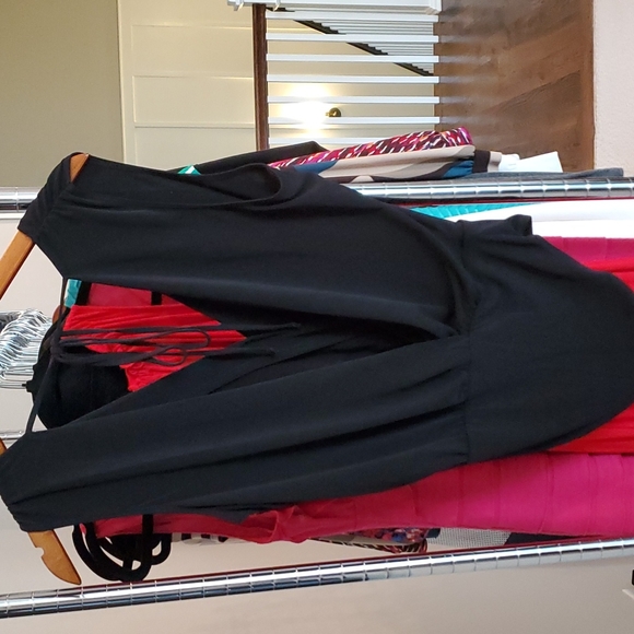 WHBM NWOT Black and Blue Bodysuit - Picture 6 of 9